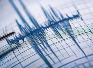 زلزال بقوة 6,5 درجات ضرب بابوا في شرق إندونيسيا